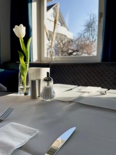 Hotel Gästehaus Zürn - Wasserburg - 5