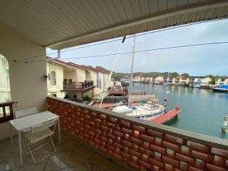 Antigua chiama Italia villas - Jolly Harbour - 1