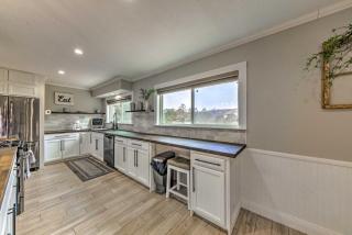 Mtn Escape with Deck and Views - Near Race Track! - 1