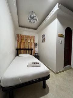 Hotel Manoa - 9