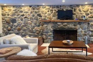 Stone House - Lake Elmore - 6