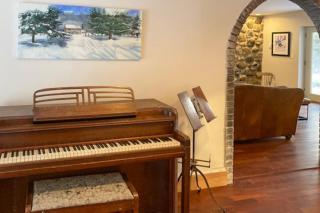Stone House - Lake Elmore - 2
