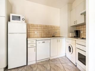Holiday Home in Minerve with Private Courtyard - Minerve - 6