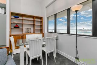 QV Water View Britomart Apartment with WIFI -557 - Auckland - 6