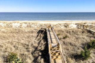 Paradise Island Ocean Front - Carolina Beach - 4