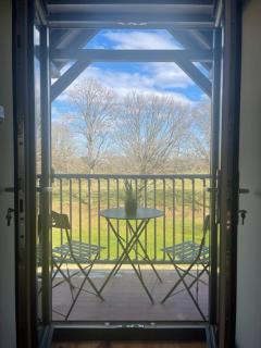 The Sans Souci Estate - The Chalet Studio Apartment, Adults Only - 4