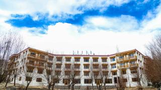 Hotel Deskitsal - Leh - 9