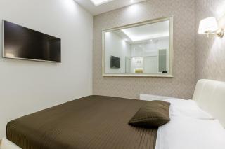 Center Avenue Apartments - 3