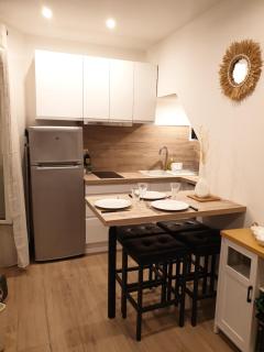 Charmant studio avec coin nuit - vieille ville CLIMATISE - Mentone - 8
