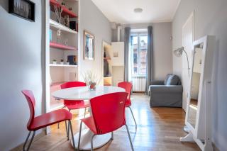 [NAVIGLI-DUOMO] Apartment with Netflix+Wifi - 5