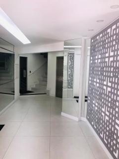 Apartamento a Beira Mar - Meia Praia - 3