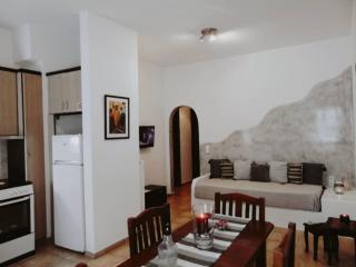 Lefteris Houses - Karterados - 4