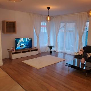 Galaxy Residence Villa - Otopeni - 6