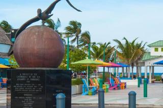 4BR Home, Hot Tub, Near Beach & Wilton Manors - Fort Lauderdale - 8