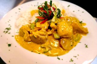 Executive House Suites Hotel & Conference Centre - 1