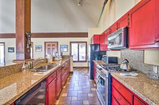 Unique Mountain Escape with 2 Decks Less Than 2 Mi to Skiing - Sun Valley - 3