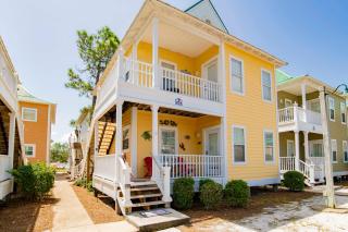 The Wet Feet Retreat 6Ad By Pkrm - 7