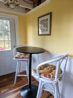 LOVELY FARM CABIN 20 MINUTES FROM BEACH - 7