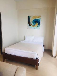 Mactan Newtown Beach One Manchester Palace - Mactan - 3