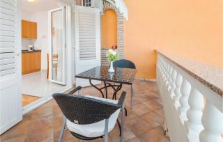 Nice Apartment In Barbat Na Rabu - Barbat na Rabu - 4