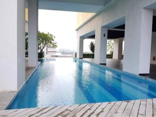 Setiawalk Puchong 4-6pax 2R2B / IOI Mall / Sunway - 1