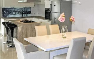 3 Bedroom Amazing Home In Vodice - 7