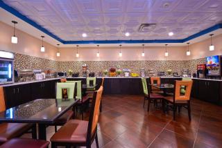 Best Western Savannah Airport Inn & Suites - Savannah - 6