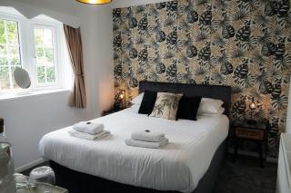 The Sandpiper Guest House - 1