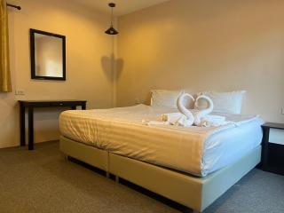 ViVi Hotel Resort - Phuket - 1