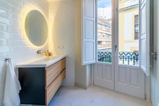 Cordoba Home Center Suites & Free Private Parking - Córdoba - 2