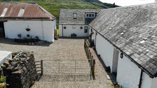 Garrison Farm with Hot Tub - 5