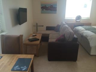 Porthole Suites - Saint Aubin - 2
