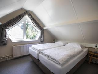 Holiday Home in Nijmegen near City Centre - Mook - 7
