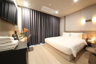City Hotel the Busan Metro - Busan - 1