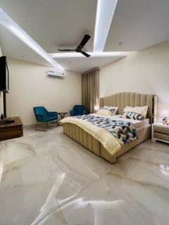 THE OPULENCE-A Luxury Penthouse - 5