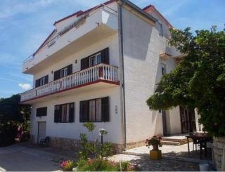 Apartments Tara - Ražanac - 0