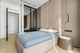Luxury Waterfront 3-bedrooms Apartment - 7