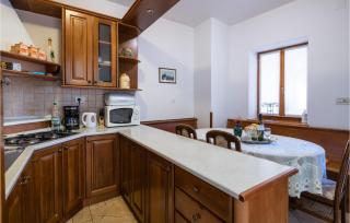 4 Bedroom Nice Home In Vlasici - Krsan - Kršan - 6