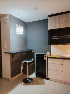 Urban360 Pool view with Netflix and wifi - Batu Caves - 1