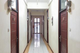 Graha Ara Homestay Syariah RSUD Dr Soetomo Surabaya Mitra RedDoorz - Surabaya - 3
