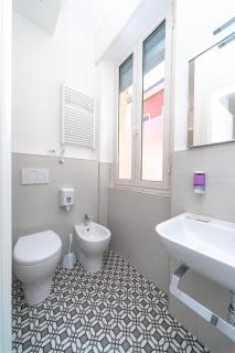 Seven Rooms - San Benedetto del Tronto - 8