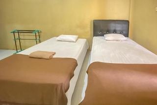 Home Stay Mulyawan Syariah Sengkang Mitra RedDoorz - Singkang - 6