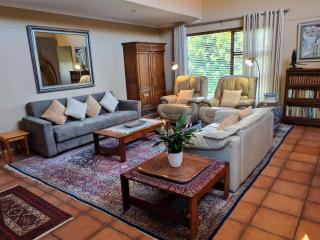Kaya Cabhozi at 306-on-HeightsRoad - Wilderness - 9