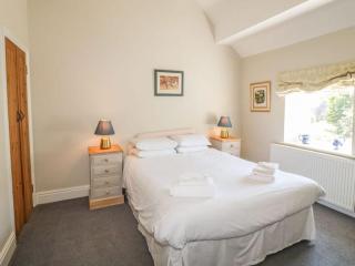 Wetton Barns Holiday Cottages - Ashbourne - 8