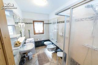 Baita Epi Cusini by Livigno Accomodation - Livigno - 2