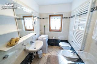 Baita Epi Cusini by Livigno Accomodation - Livigno - 1