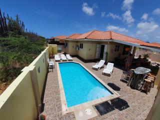 Cozy home under the Sun with Swimmingpool - Paradera - 0