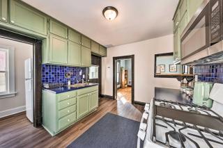 Newly Renovated Home Close to Dtwn Lawrence! - Lawrence - 2