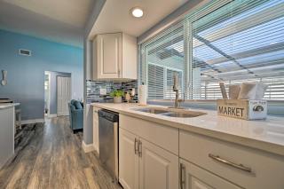 Port Richey Getaway with Lanai, Pool and Grill! - New Port Richey - 2