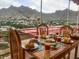 Khachats Toun Heritage - Meghri - 2